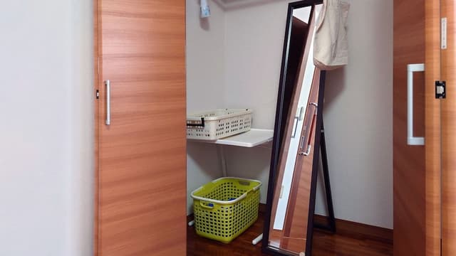 Single Room, Shared Bathroom