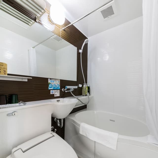 Hollywood Twin Room