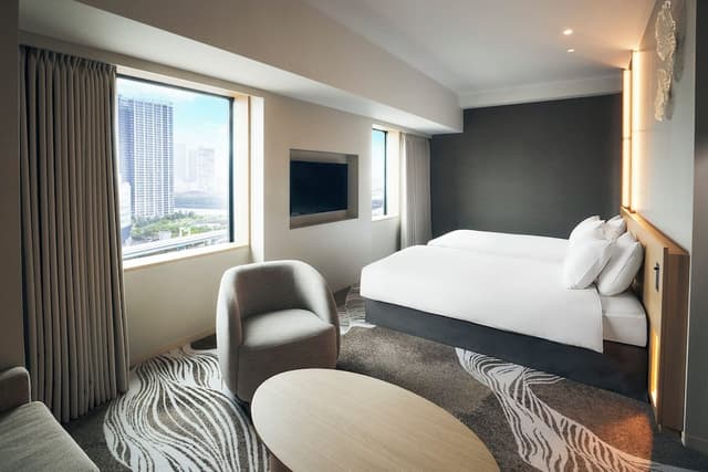 [Upper Floor] Deluxe Twin Plus Room - Non-Smoking