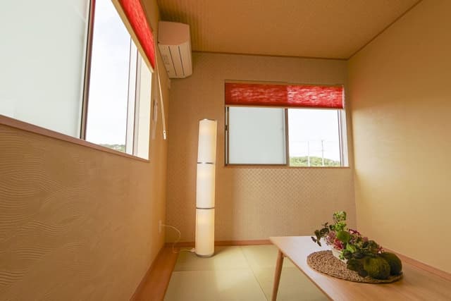 House, 4 Bedrooms