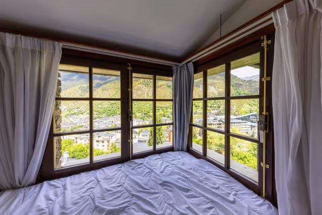 Apartment with Mountain View (2 Adults)