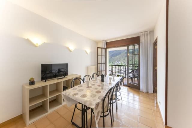 Three-Bedroom Apartment (3 Adults)