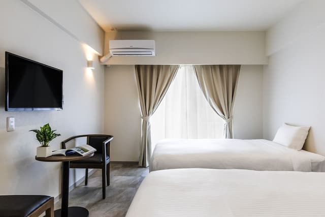 Twin Room, ANNEX Nica's Makishi station 1