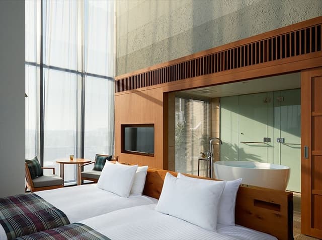 Panorama Suite (11th/13th Floor)