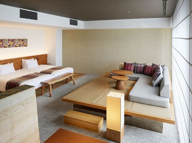 Strata Suite