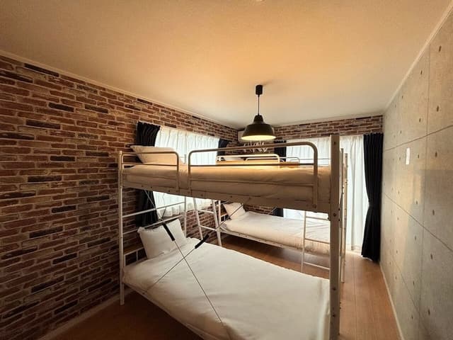 [Max 13people] 4LDK (100m2) / 13 beds / BBQ / 2 Parking Spaces / Onna1B
