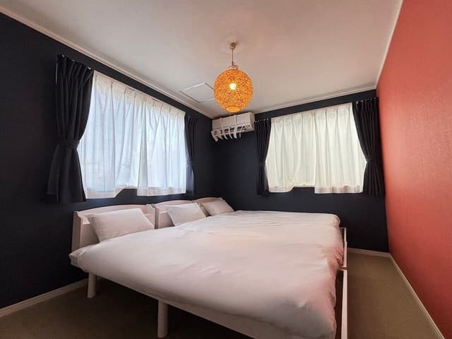 [Max 13people] 4LDK (100m2) / 13 beds / BBQ / 2 Parking Spaces / Onna1B