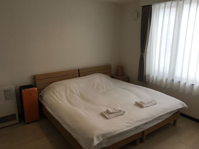House, 2 Bedrooms, Non Smoking