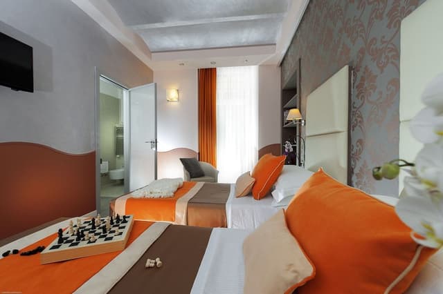 Triple Room