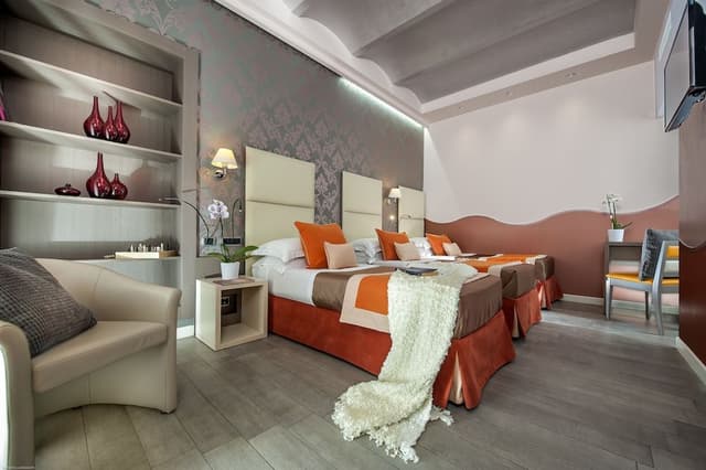 Triple Room