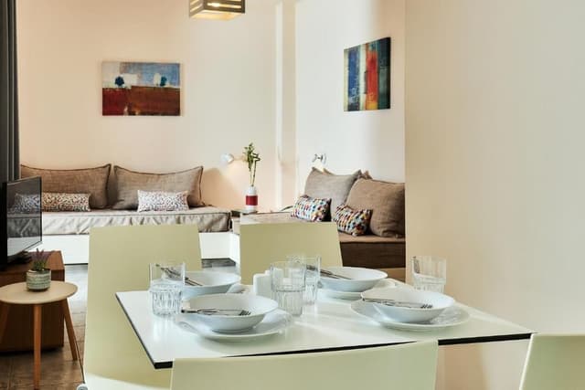One Bedroom Apartment with Sea View