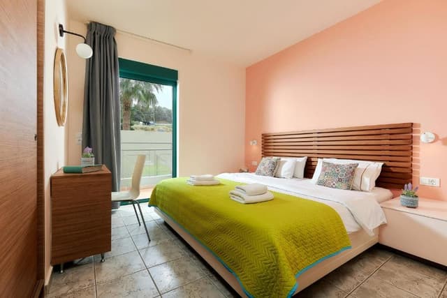 One Bedroom Apartment with Garden View