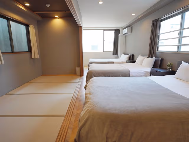 2 Bedrooms Apartment