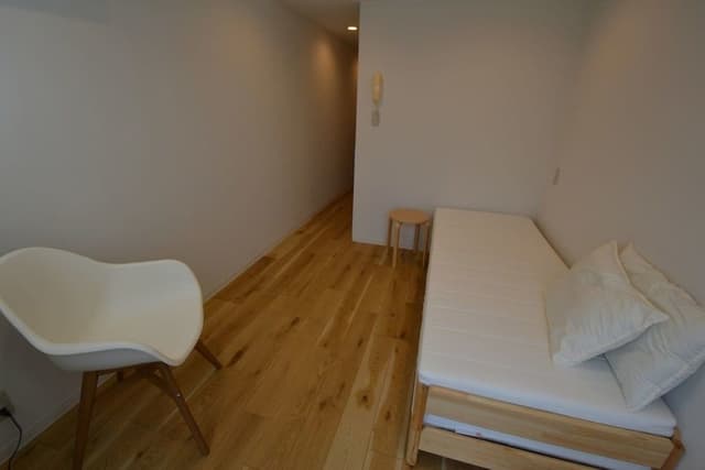 Single Room A502