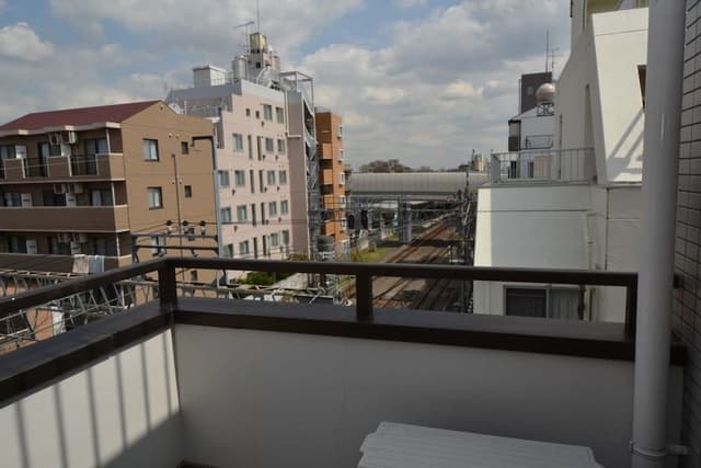 Single Room A502