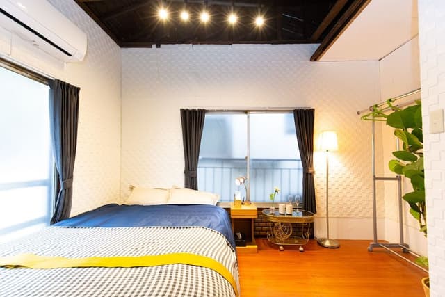 2 Bedrooms Townhouse
