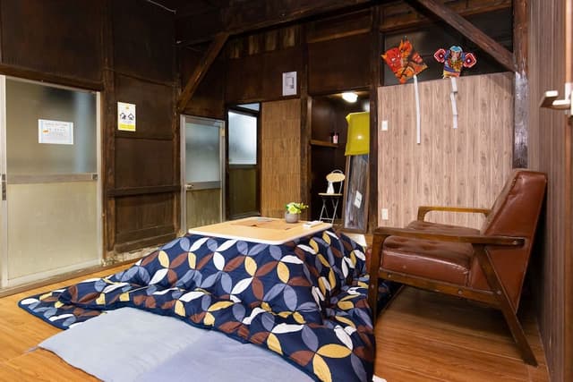 2 Bedrooms Townhouse