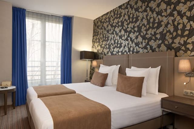 Comfort Twin Room