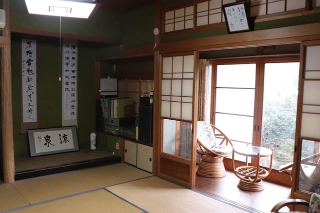 Japanese Style Family Room with Private Toilet