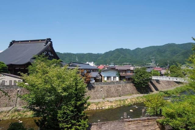 Shogetsuro (Japanese Style Room, no shower, shared bath, River View)(6 years old and over)