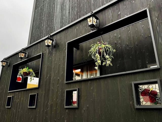 New annex-202 Luxury Twin Room with loft, Non-Smoking(No Pets Allowed)