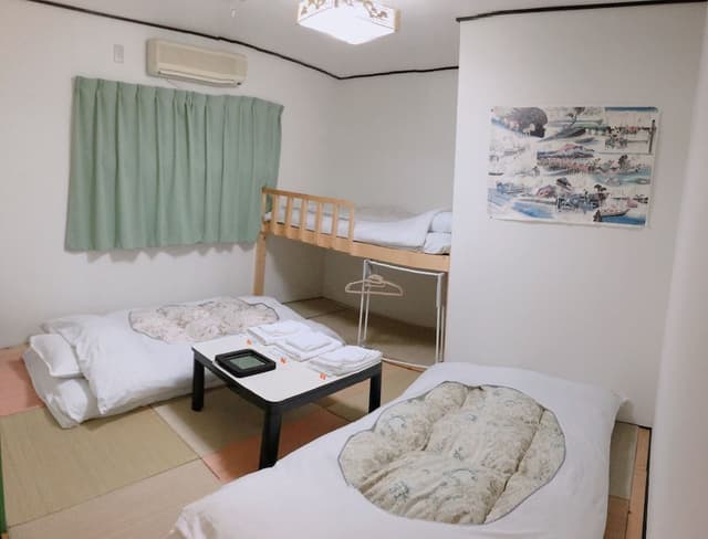 Traditional Room (For group)
