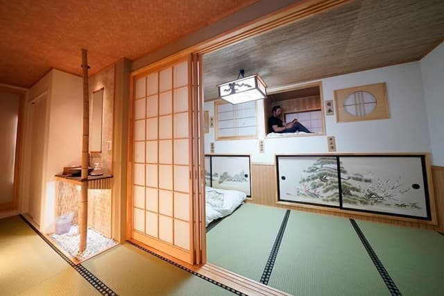 Traditional Room (For group)