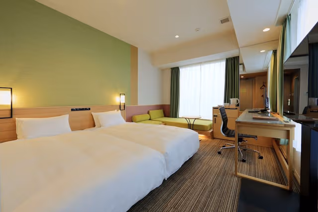 Twin Room, Non Smoking, Corner