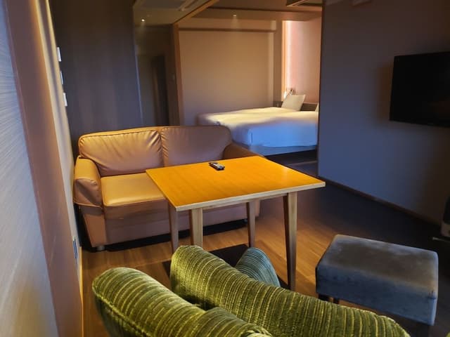 [Mt.Fuji view]  Western Room with private bath