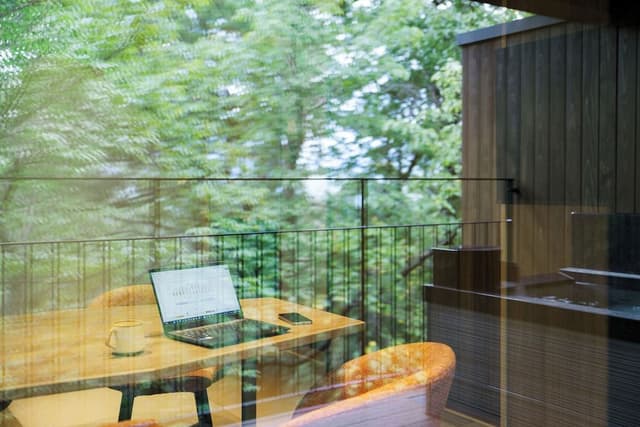 [Garden view] Japanese-Western room with private bath+terrace