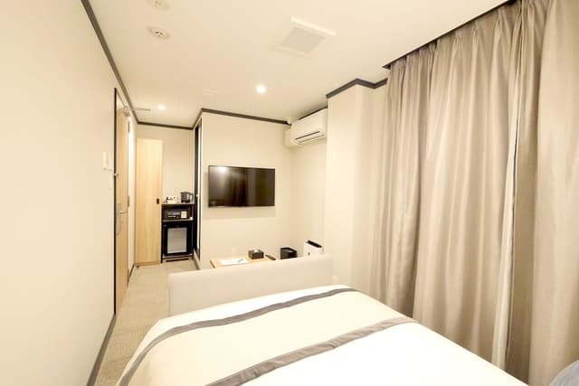 Compact Double Room