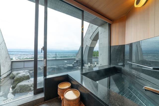 [Non-Smoking] Special Japanese Style Room with a Private Open-air Bath (Mt. Fuji View)