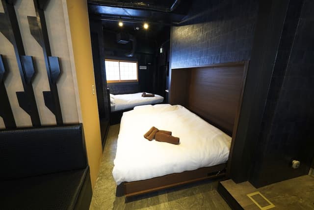 Room for 5 Guests, 2nd Floor, Non Smoking (No pets allowed)