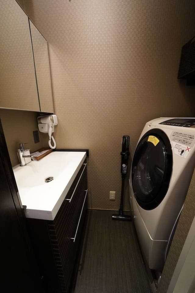 Room for 5 Guests, 3rd Floor, Non Smoking (No pets allowed)