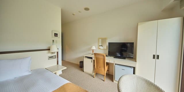 Standard Single Room, Non Smoking, Private Bathroom