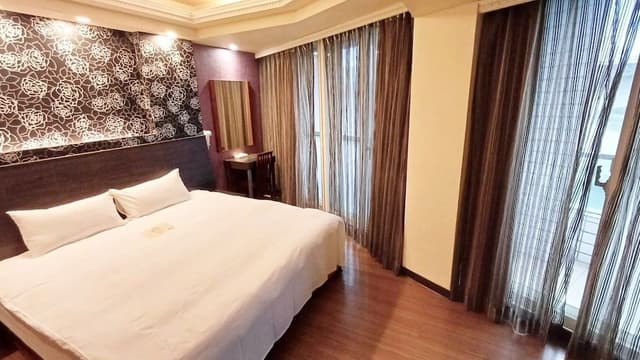 Double Room, 1 Double Bed (No parking)