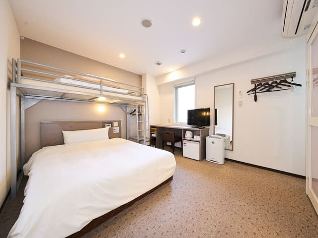 Room with 1 Double Bed and 1 Bunk Bed