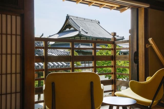 Room (TSUTSUJI)