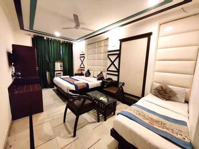Executive Triple Room