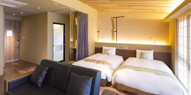 Family Twin Room
