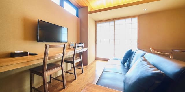 Family Twin Room
