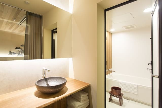 Family Twin Room