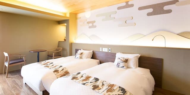 Family Twin Room