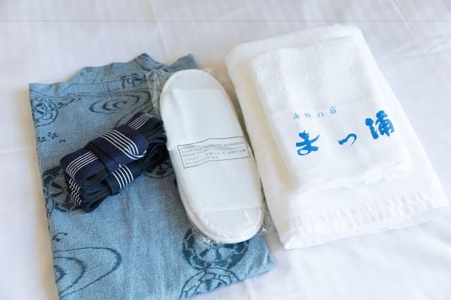 Japanese-Western Style Quintuple Room, Private Bathroom
