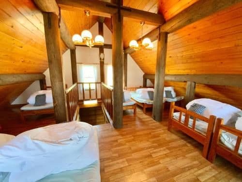Standard Chalet