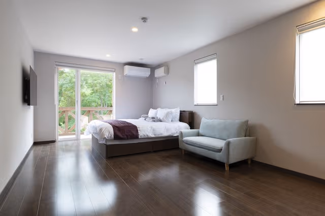 House, 5 Bedrooms, Mountain View