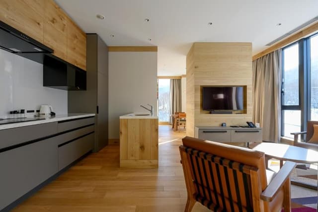 2 Bedroom Deluxe Apartment