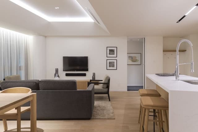 2 Bedroom Suite