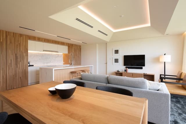 2 Bedroom Suite