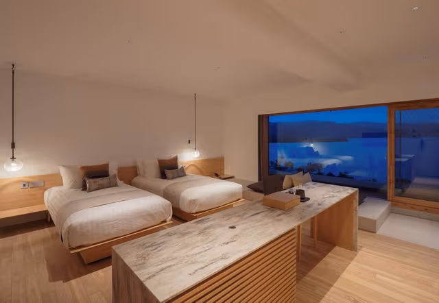 Twin Room, Lake View